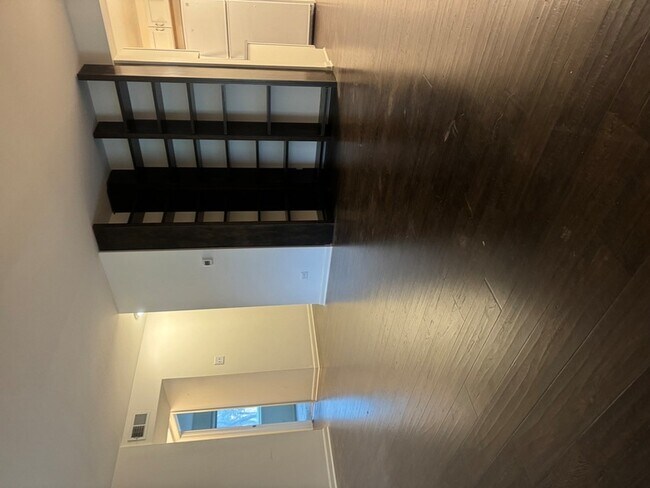 Foto del edificio - 675 Grove Terrace