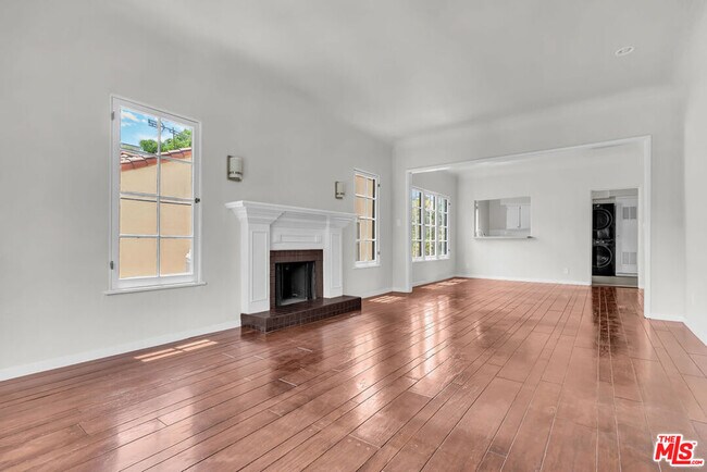 Foto del edificio - 751 Croft Ave
