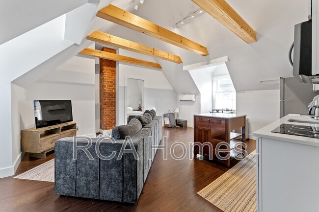 Foto del edificio - 6116.5 Guilford Ave