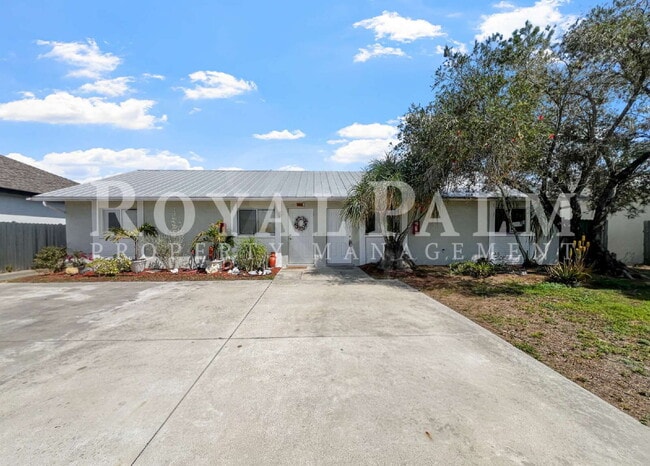 Foto del edificio - 17435 Barbara Dr