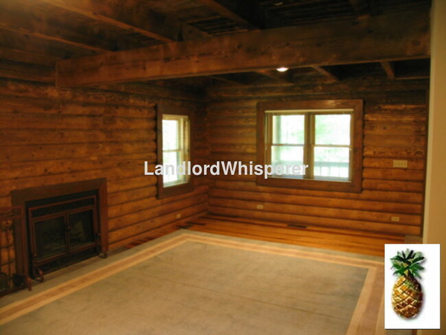 Building Photo - 2 Kiowa Ln