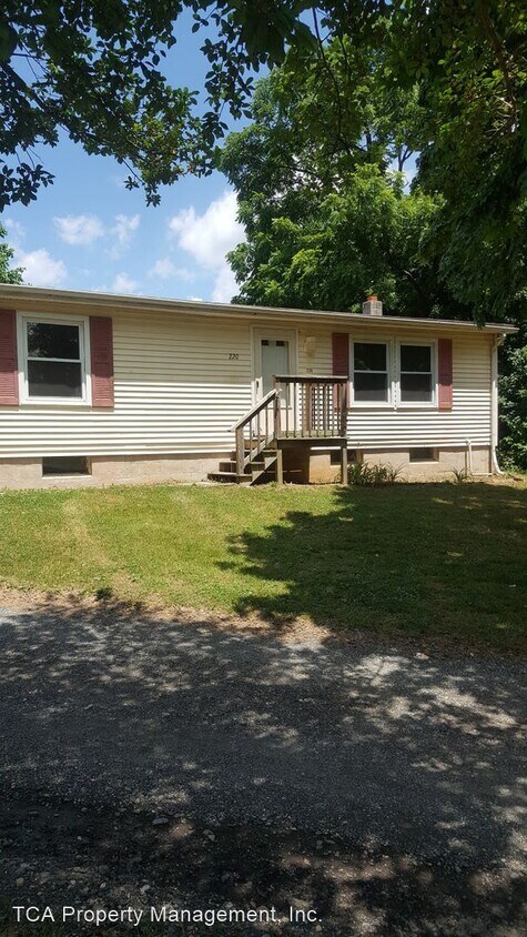 Primary Photo - 3 br, 1 bath House - 220 Bush Chapel Road