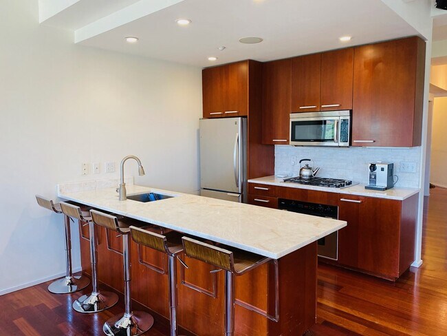 Foto del edificio - 1166 Washington St