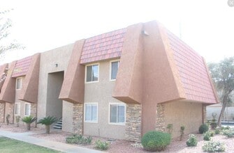 Building Photo - 4965 Indian River Dr