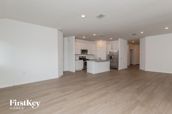 Foto del edificio - 4331 Meadowland Pl