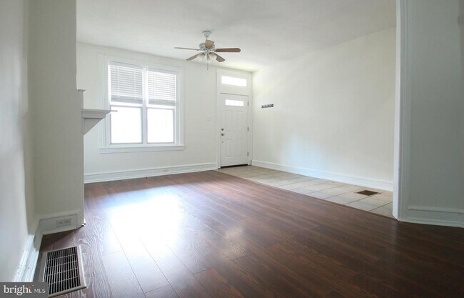 Foto del edificio - 4213 Terrace St