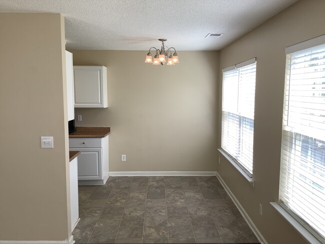 Building Photo - 3028 Bracey Place