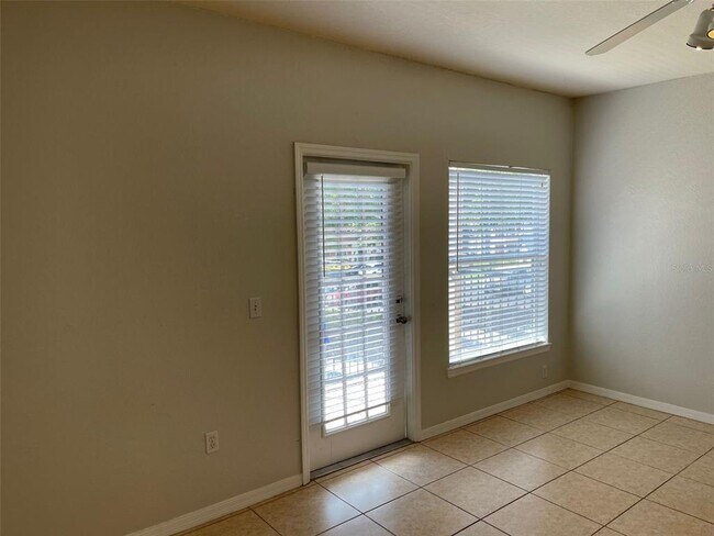 Foto del edificio - 5959 Westgate Dr