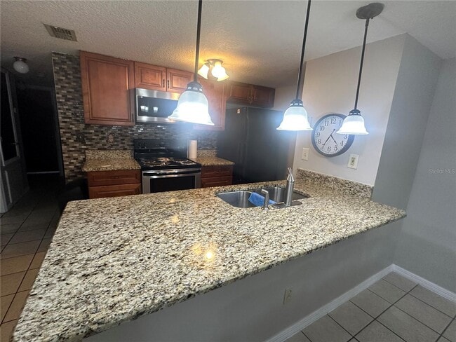 Building Photo - 2737 N Poinciana Blvd