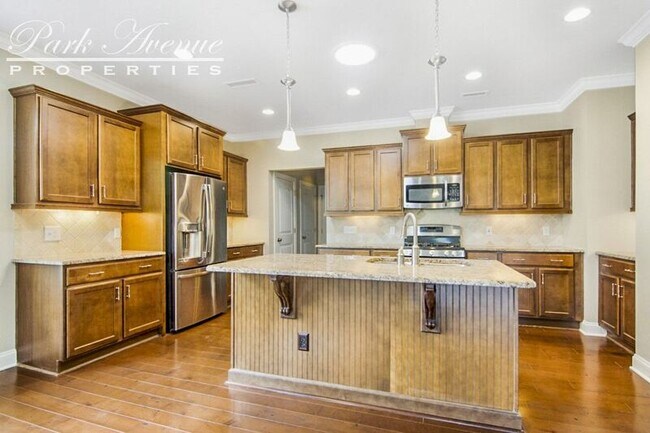 Building Photo - 21 Foxfire Ln