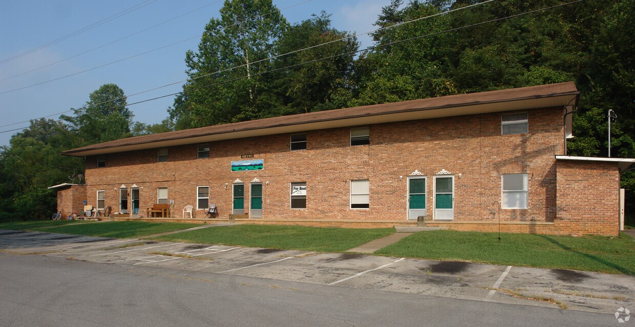 374 Brookfield Dr, Colonial Heights, TN 37663 Apartments in Colonial