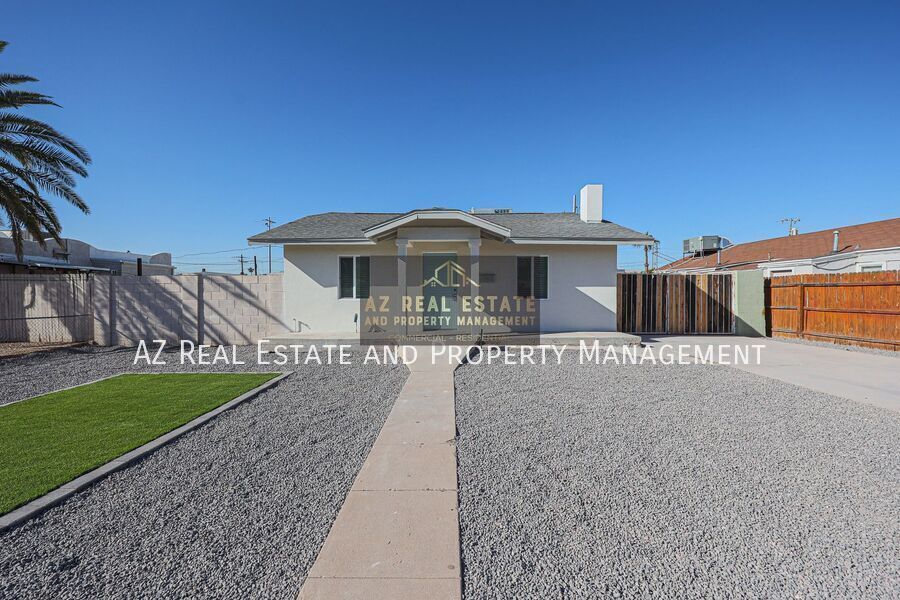 Primary Photo - 2224 N 24th Pl