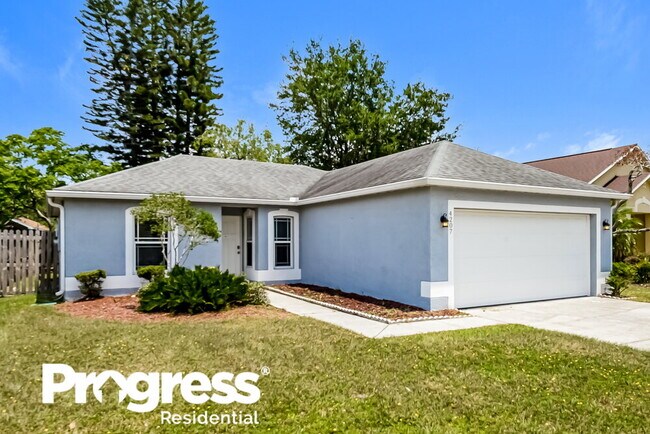 Foto del edificio - 4207 Mendenwood Ln