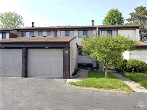 Building Photo - 807 Red Fern Ct