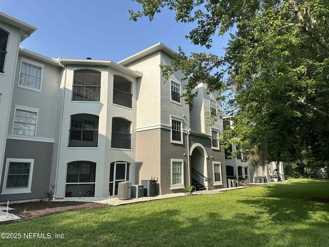 Building Photo - 3591 KERNAN Blvd