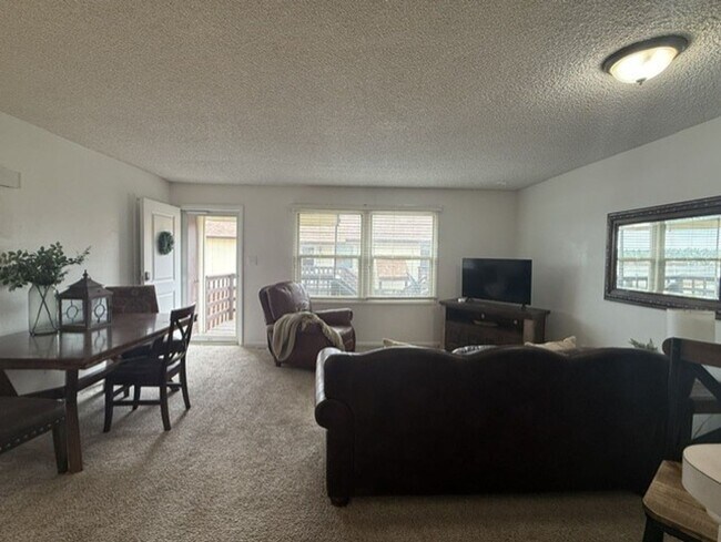 Foto del edificio - 1522 Trent Ct