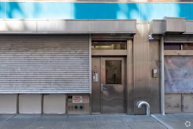 Entrance - 71 Ludlow St