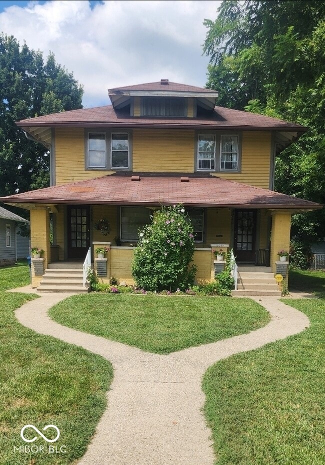 Building Photo - 6038 N College Ave