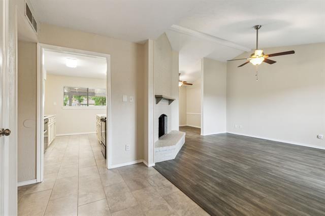 Foto del edificio - 1311 Springview Dr