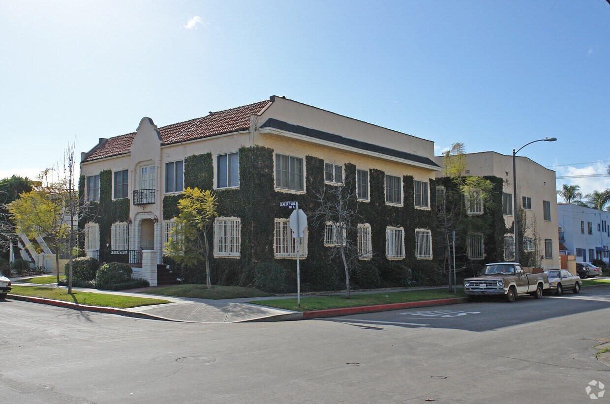 367 N Genesee Ave, Los Angeles, CA 90036 Apartments in Los Angeles