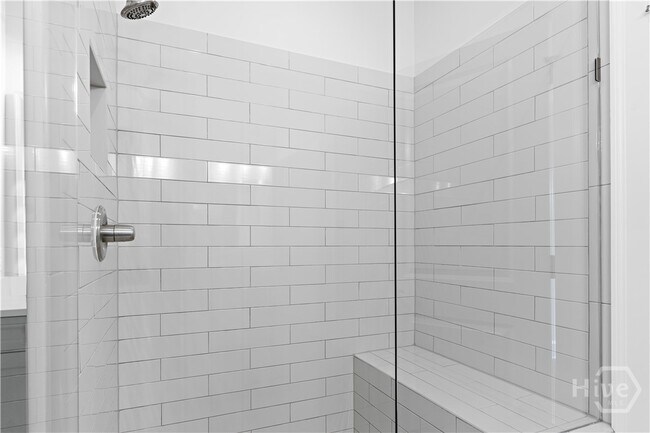 Foto del edificio - 429 Port St