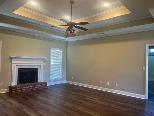 Building Photo - 507 Manchester Ln
