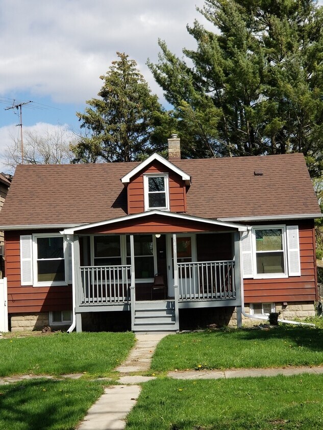 15409 Ashland Ave, Harvey, IL 60426 House Rental in Harvey, IL