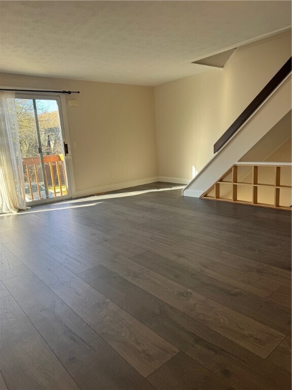 Foto del edificio - 77 Penn Ln