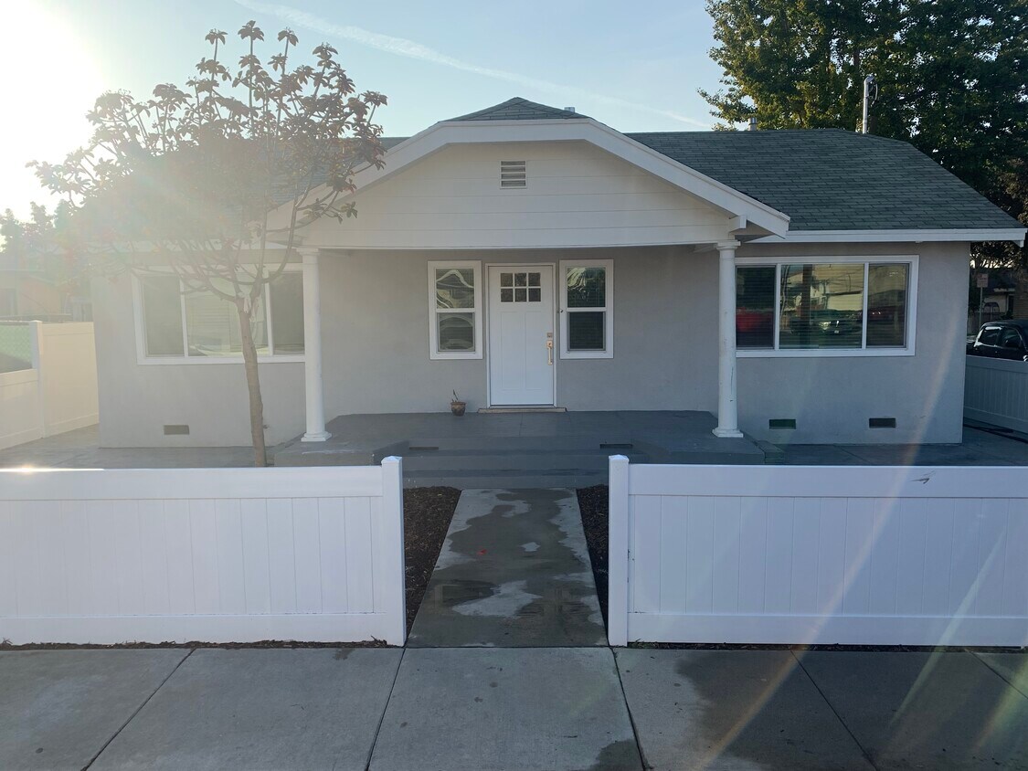 16703 Orchard Ave, Bellflower, CA 90706 House Rental in Bellflower