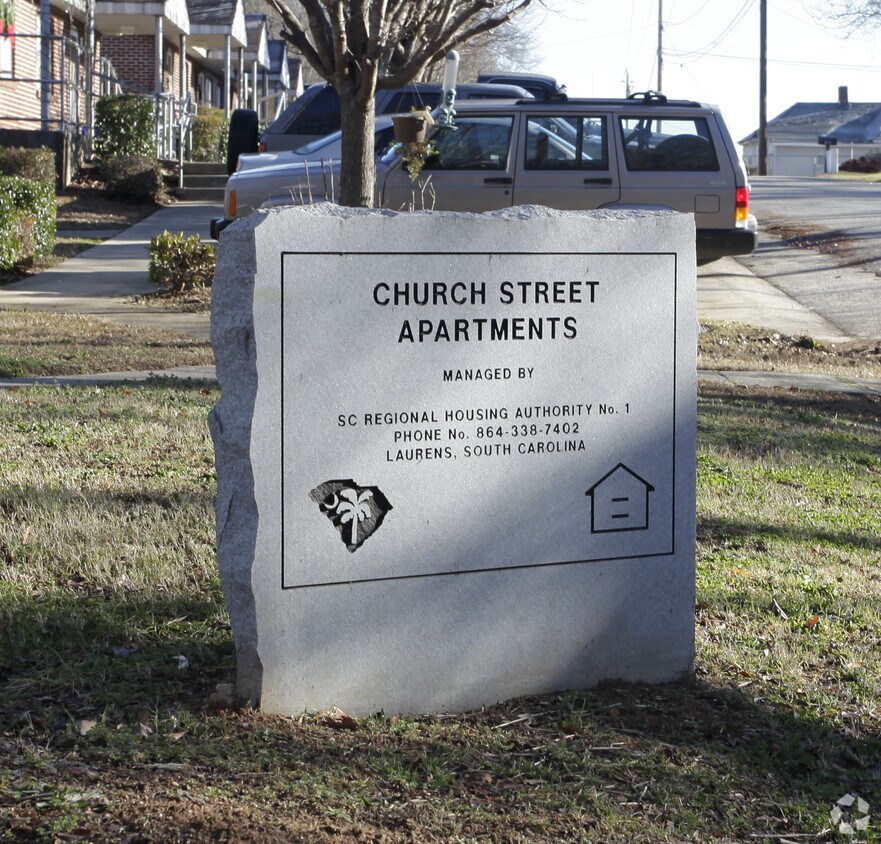 Foto del edificio - Church Street Apartments