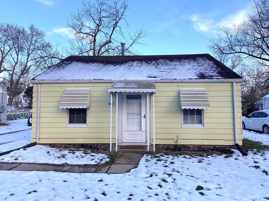 5012 N Ogden Ave, Peoria Heights, IL 61616 House Rental in Peoria