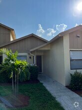 Building Photo - 1296 White Pine Dr