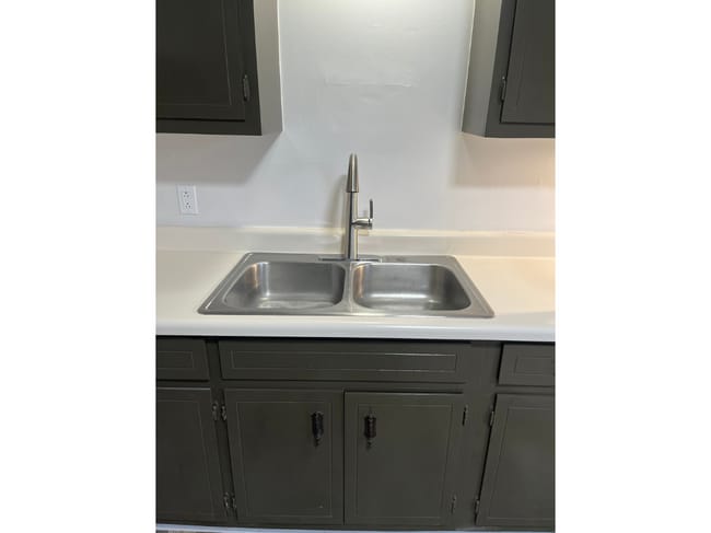 Photo - 141 Hendricks Blvd Apartment