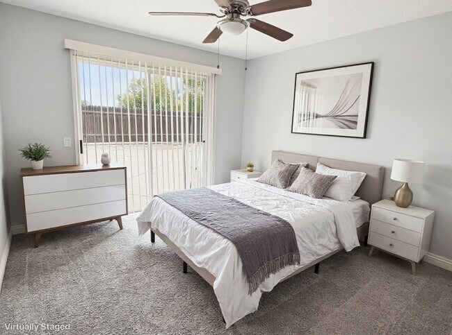Foto del edificio - 12426 Lilac Ct