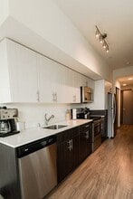 Building Photo - Icon Apartments