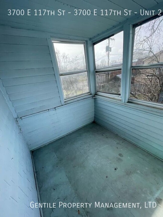 Foto del edificio - A Gentile Property - 3700 E 117th St Unit 2