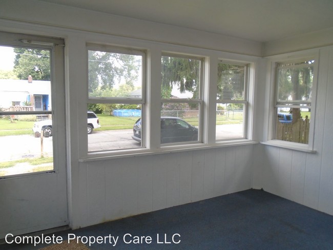 Building Photo - 1801 S Luick Ave