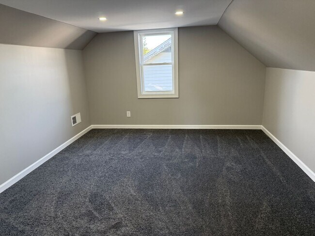 Foto del edificio - 518 Tatum St