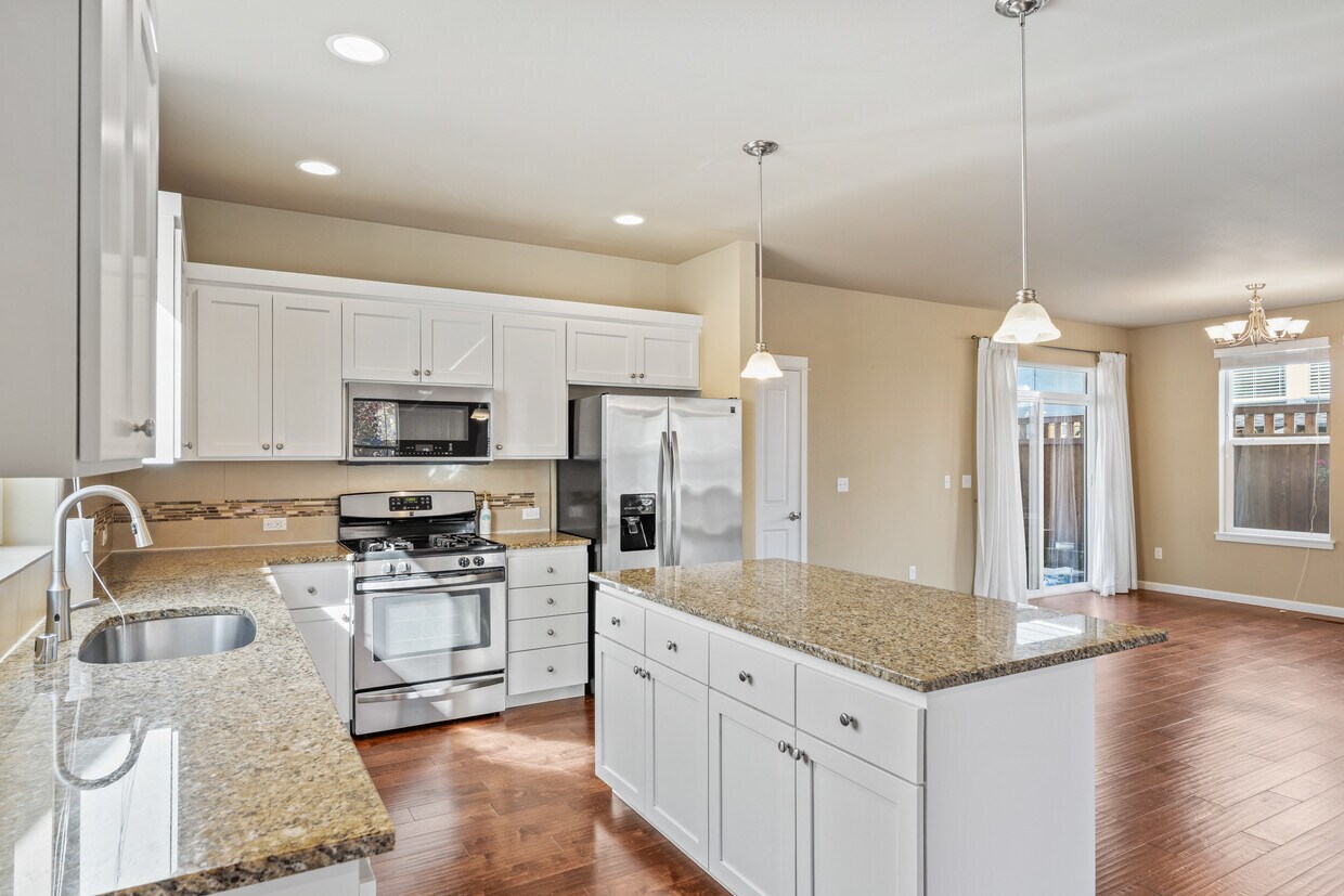 Foto principal - 18705 139th St E