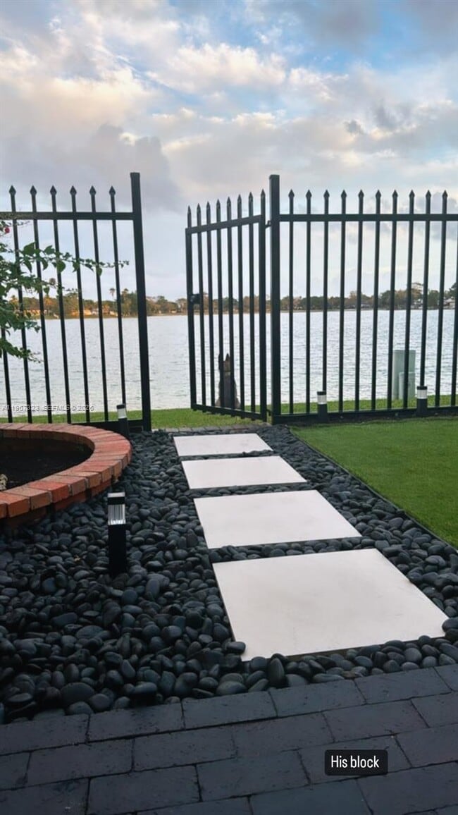 Building Photo - 19217 NW 64th Ct