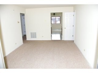 Foto del edificio - 773 Lippert Ln