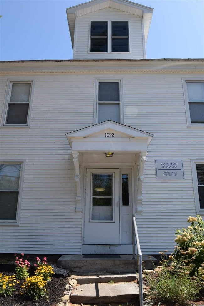 Building Photo - 1092 New Hampshire Rte 175