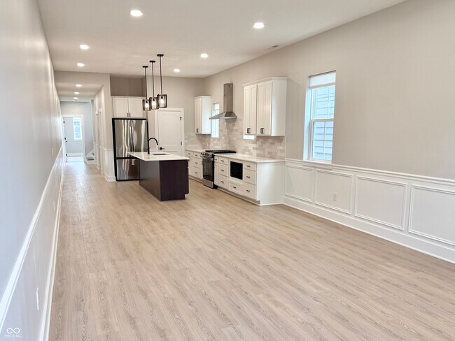 Foto del edificio - 2237 Carrollton Ave