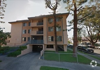Primary Photo - 1201 Magnolia Ave