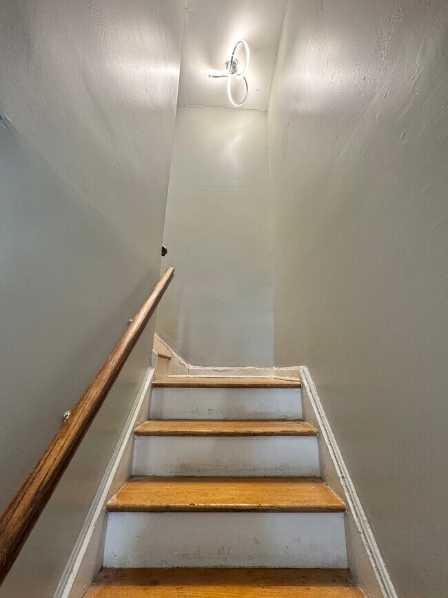 Foto del edificio - 90-25 179th St