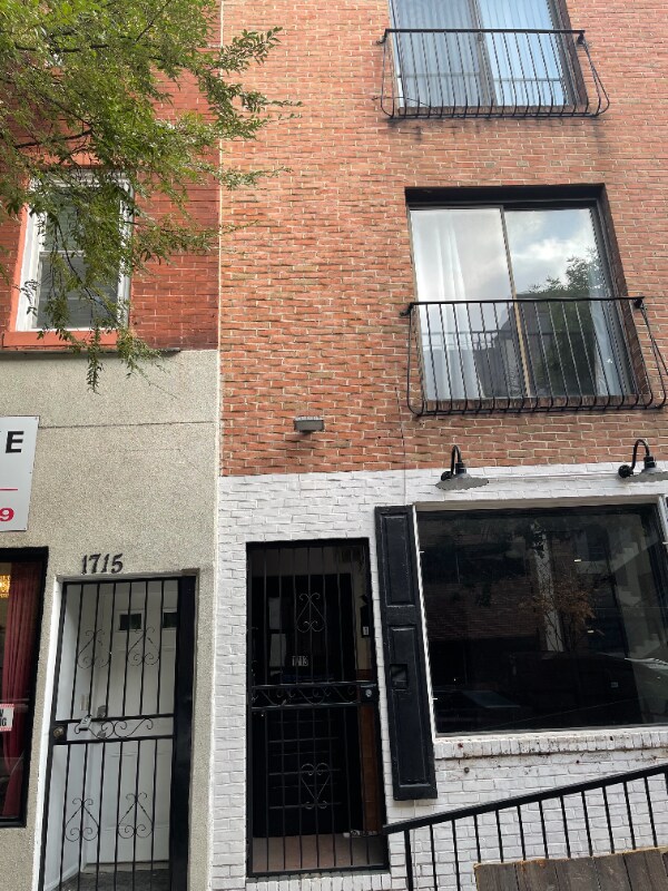 Building Photo - 1715 South St