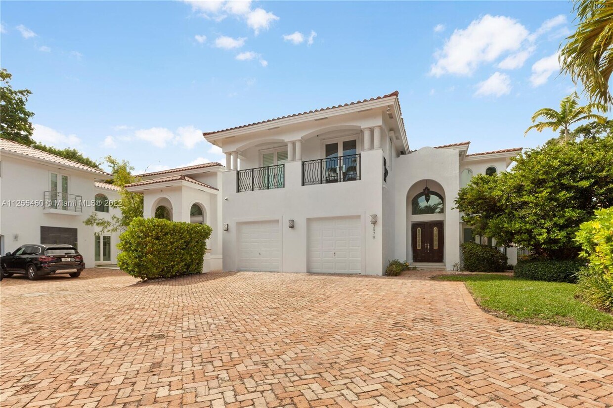 Foto principal - 3979 Poinciana Closed Rd