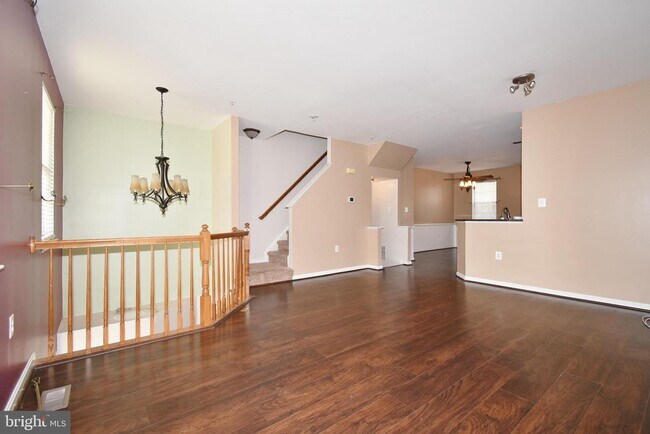Building Photo - 1320 Sorrell Ct