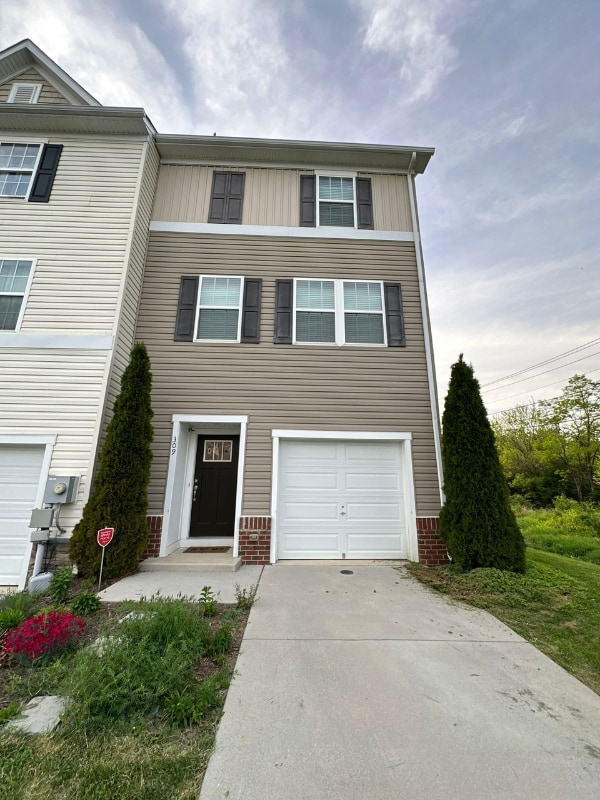 Primary Photo - 309 Magellan Dr