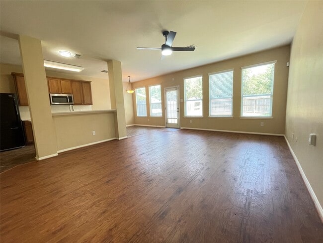 Building Photo - 13518 Primula Ct